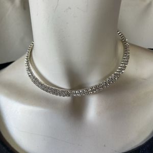 社交ダンス、ラインストーン付きメタルチョーカー