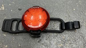 キャットアイ　リアライトWEARABLE X CLIP-ON LIGHT 充電式 SL-WA100