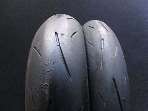 【送料無料★ ※沖縄・離島を除く】125～250クラス中古セット!ダンロップ◎α13 SP. 110/