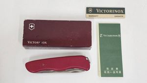 E-2380 【同梱不可】980円～ 現状品　Victorinox/ビクトリノックス　マルチツール　レッ