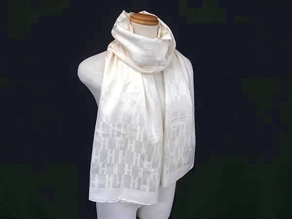 ストールの情報