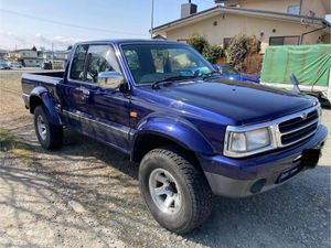 マツダ（Mazda） プロシード キャブプラス メッキ ステップ バンパー