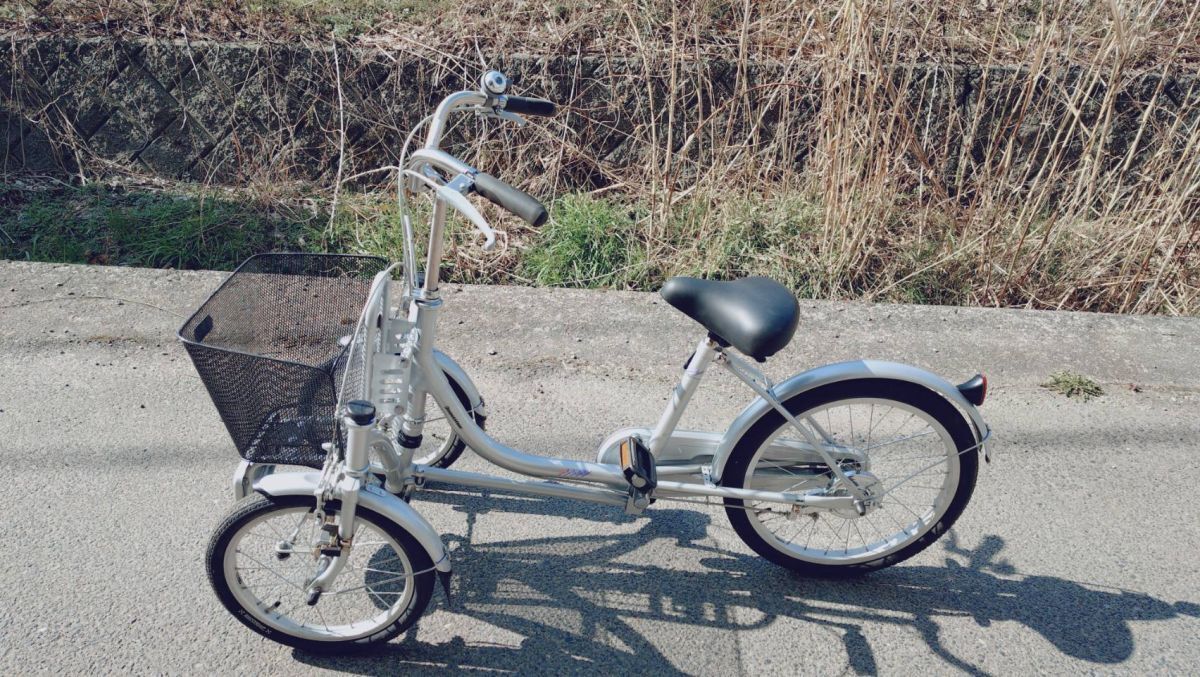 大人用 三輪車の値段と価格推移は？｜10件の売買データから大人用 