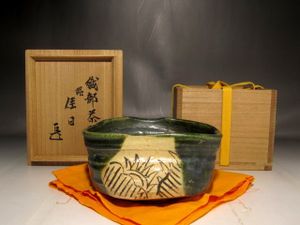 而妙斎花押の値段と価格推移は？｜7件の売買データから而妙斎花押の
