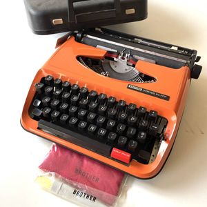 タイプライター BROTHERのYahoo!オークション(旧ヤフオク!)の相場