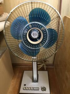扇風機 東芝 レトロのYahoo!オークション(旧ヤフオク!)の相場・価格を