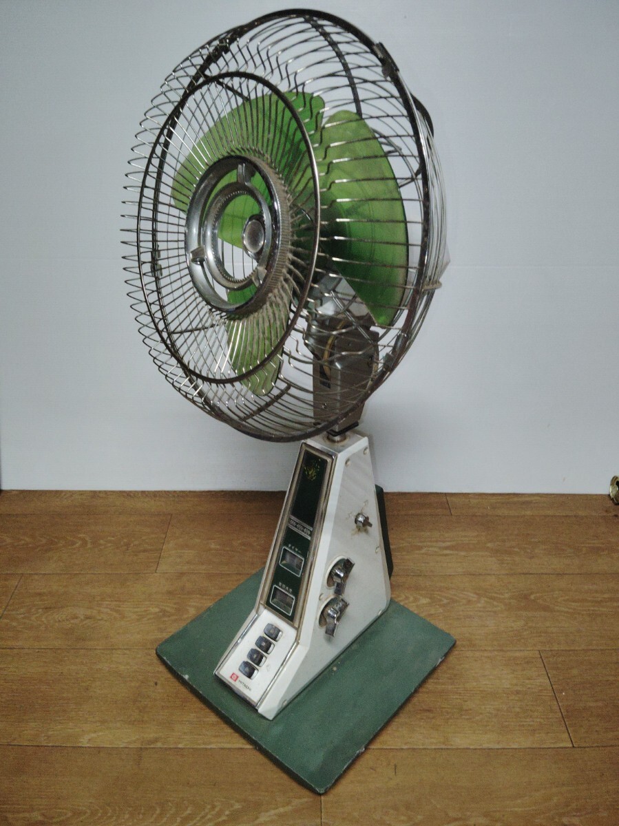 HITACHI 日立 当時物 アンティーク 昭和レトロ 扇風機 緑羽根 H-625