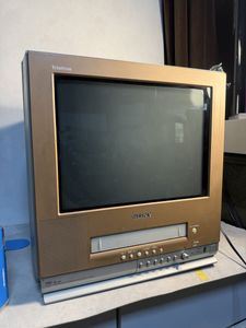 SONY KV-14のYahoo!オークション(旧ヤフオク!)の相場・価格を見る