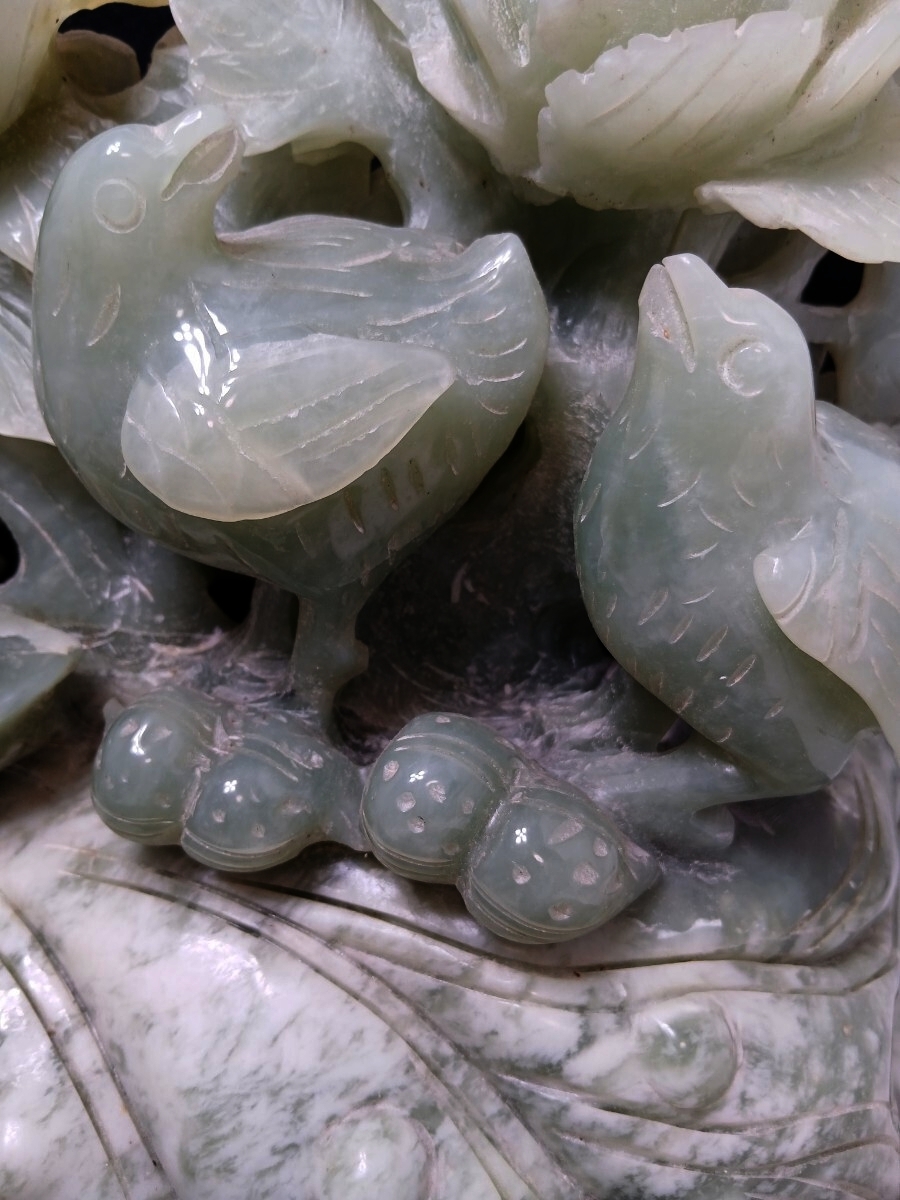 中国美術 砡石【玉石彫刻置物】⑭牡丹蓮落花生鶉 縁起物 天然石 翡翠