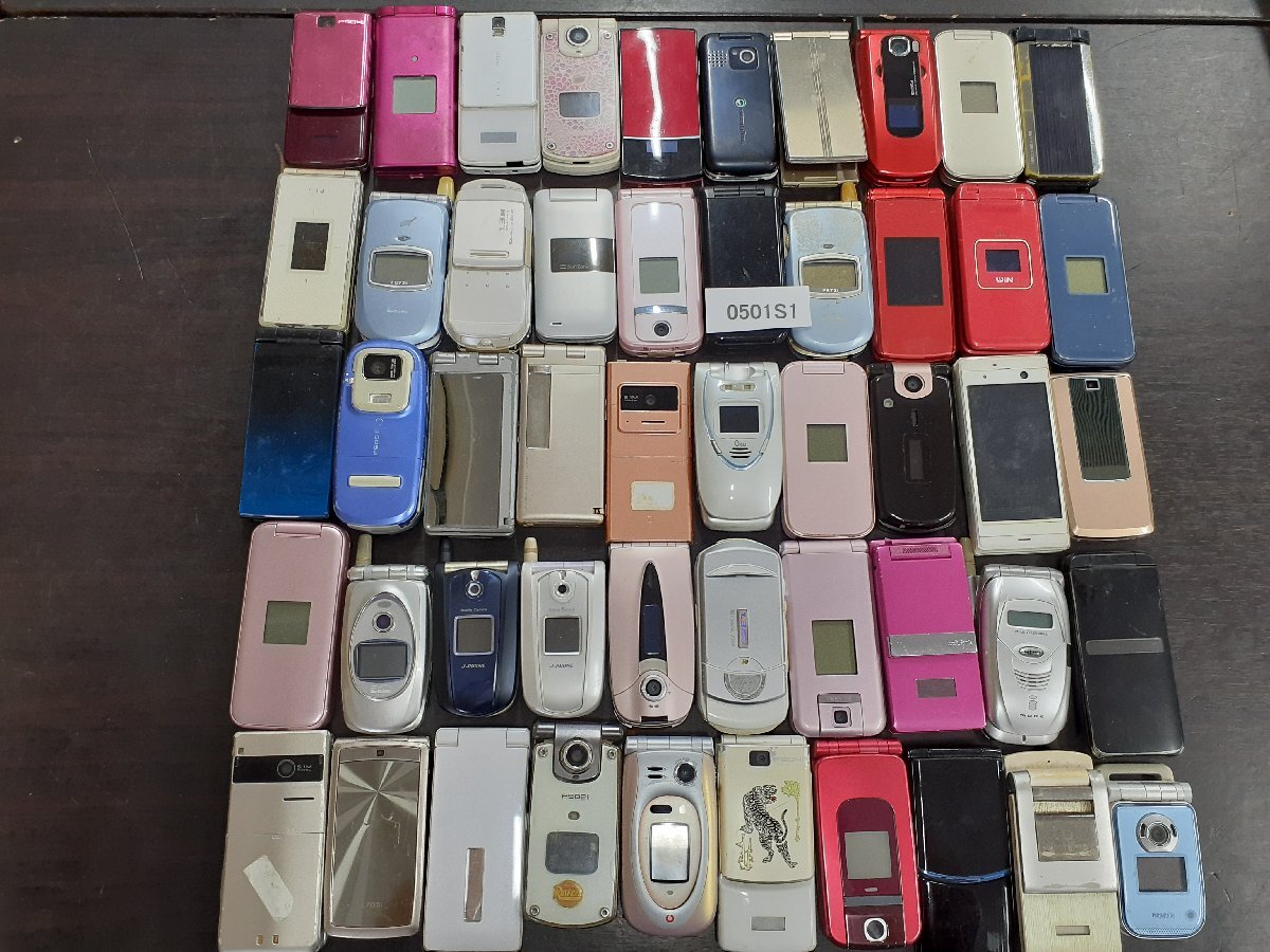 携帯 ガラケー 【0501S1】 50個 ジャンク品 中古品 携帯電話 ※大量出品