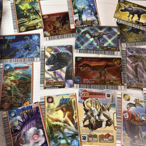 恐竜キング ティラノサウルスの値段と価格推移は？｜15件の売買データ
