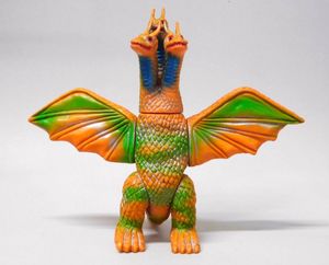 ブルマァク ソフビ キングギドラの値段と価格推移は？｜47件の売買