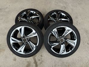 220 クラウン 純正 ホイールのYahoo!オークション(旧ヤフオク!)の相場
