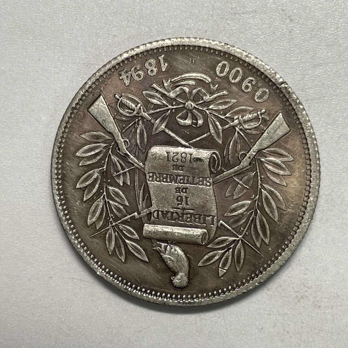 ア*ソ様 1894年グアテマラ 2レアル銀貨 ハイグレード 銀貨 1894年 4レアル銀貨 グアテマラ共和国 貿易銀 コイン 硬貨 古銭