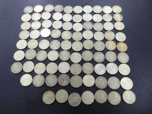 100円銀貨のYahoo!オークション(旧ヤフオク!)の相場・価格を見る