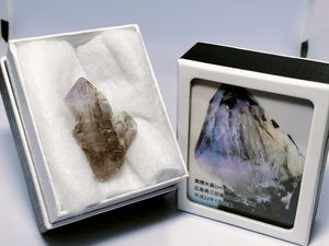 水晶 国産のYahoo!オークション(旧ヤフオク!)の相場・価格を見る