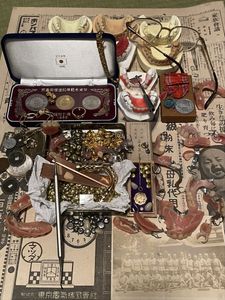 遺品整理のYahoo!オークション(旧ヤフオク!)の相場・価格を見る｜Yahoo