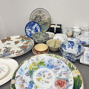 イヤープレート ウェッジウッドの値段と価格推移は？｜64件の売買