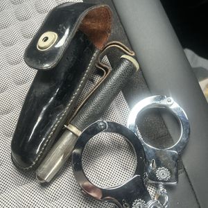 手錠 警察の値段と価格推移は？｜13件の売買データから手錠 警察の価値