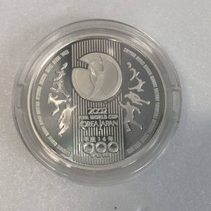 2002FIFAワールドカップ™ 純銀の中古価格は8,184円｜記念硬貨の新品