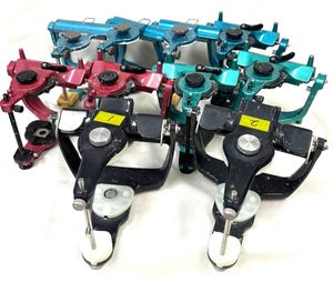 咬合器の値段と価格推移は？｜70件の売買データから咬合器の価値が