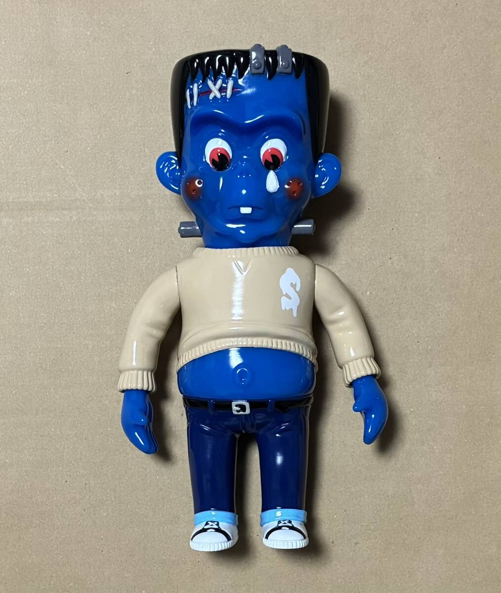 新品 headlockstudio Slime Kun ヘッドロックスタジオ 桃 ヘッドロックスタジオの値段と価格推移は？｜96件の売買データから