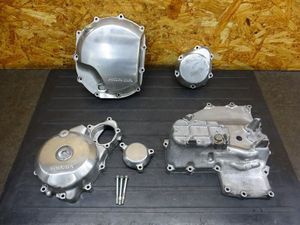 CB１３００　SC40の　ジェネレータカバー等 cb1300 ジェネレーターカバーの値段と価格推移は？｜4件の売買データ