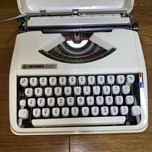 タイプライター レトロの値段と価格推移は？｜87件の売買データから