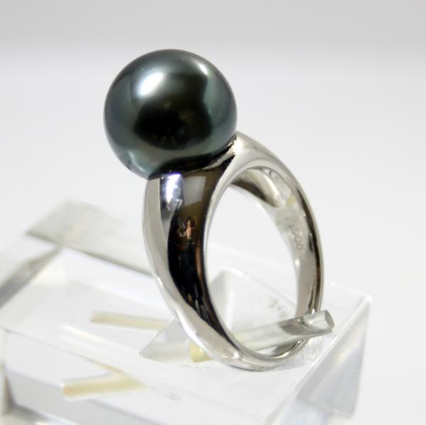 即決◎中古美品◎プラチナ　タヒチ真珠　12.4ｍｍ　リング