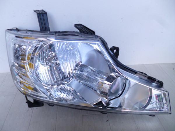 ステップワゴン RK1/RK2 前期 右ヘッドライト HID 【公式通販】