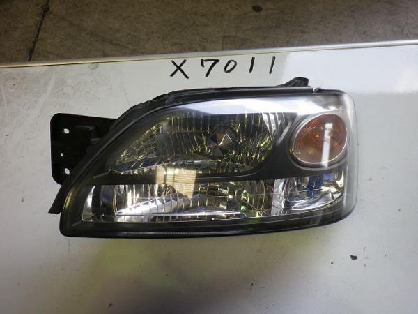 スバル レガシー BE5 左ヘッドライト (X7011)