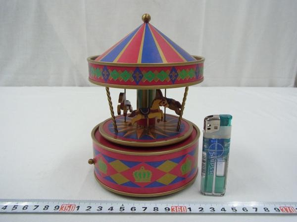 L01043メリーゴーランド形　オルゴール　置物　飾物