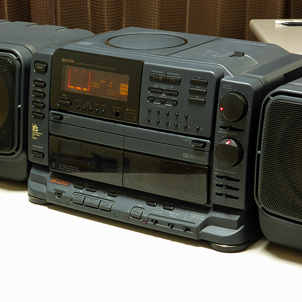PH-Z300 SANYO リモコン付き動作良好品|mercari バブルラジカセ CD