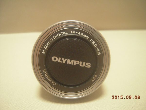 M.ZUIKO DIGITAL ED 14-42mm F3.5-5.6 EZ シルバー 新品未使用品