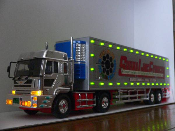 ☆即決 椎名急送由加丸 RC1/43 トレーラー デコトララジコン 自動車