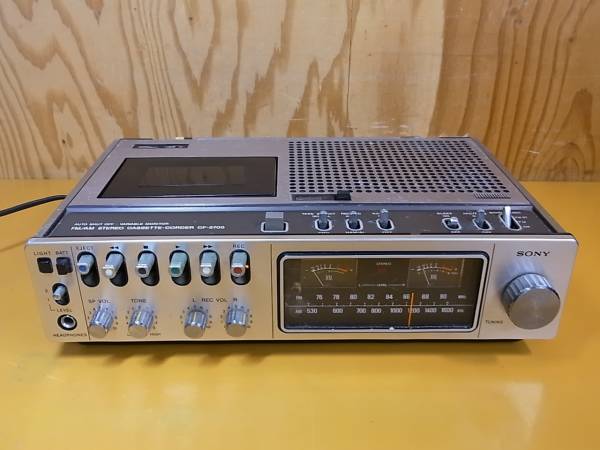 ソニー CF-2700 SONY ラジカセ ⁄ ラジオ FM⁄AM - ラジカセデンスケ