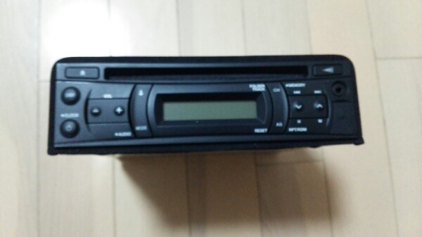 クオン UD純正オーディオCD付き