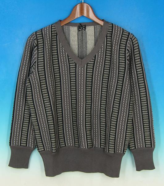 2479 ジャンゴアトゥール ジャガードセーター S 新品