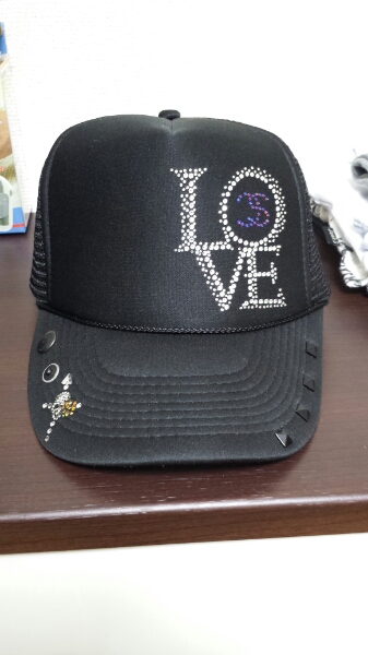KAWANO別注フランシストモークスLOVEスワロフスキーキャップ