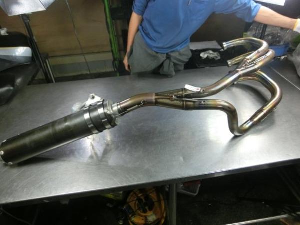 gpz900r babyface フルエキゾースト マフラー カーボン　ステン GPZ900R ベビーフェイス フルエキゾーストマフラー綺麗4-2-1 【公式通販】