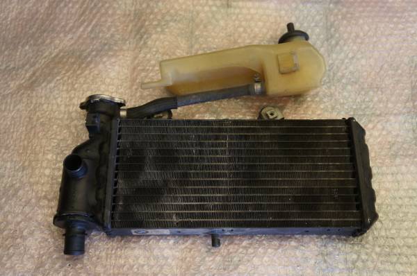 F650GSラジエター