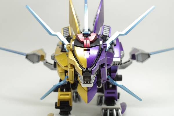 ゾイド ライガーゼロシュナイダー　完成品 ZOIDS