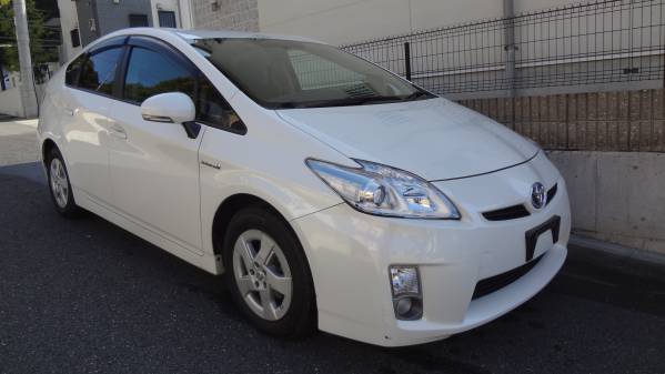 H22年12月登録プリウスS！車検30年1月までSDナビ＆地デジ＆ETC