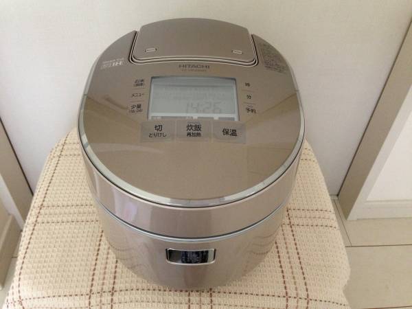 日立 真空断熱 圧力＆スチーム炊飯器 RZ-VW3000M 5.5 シャンパン