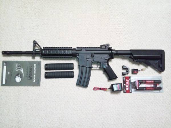東京マルイ 次世代 M4 SOPMOD 新同バッテリー付き