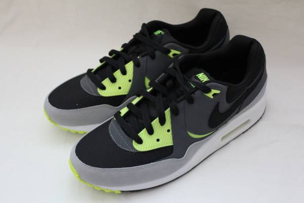 【エアマックスライト】ナイキ　スニーカー　復刻ＮＩＫＥ