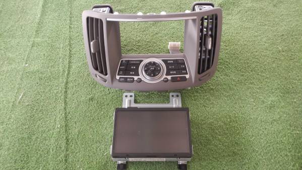 V36 スカイライン 4D 純正 モニター パネル セット 売切り