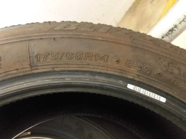 Z1649☆中古タイヤ☆175/65R14 冬2本！BS☆送料無料