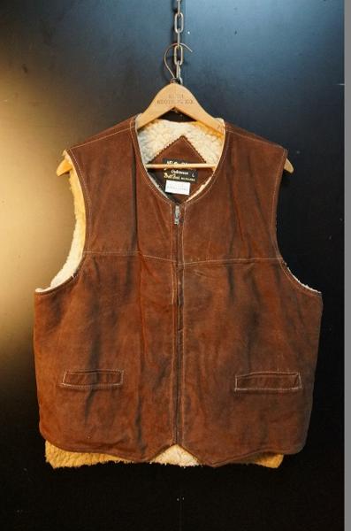 △ヴィンテージ　スウェード/ボアベスト