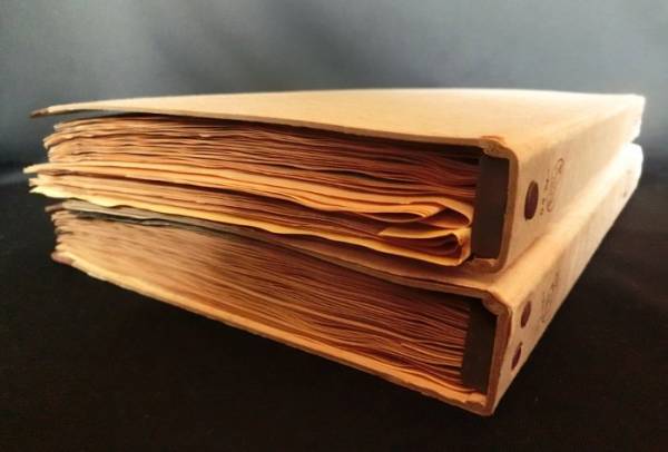 ●昭和38年頃～スクラップ帳２冊　お色気風俗　映画　女優狂気